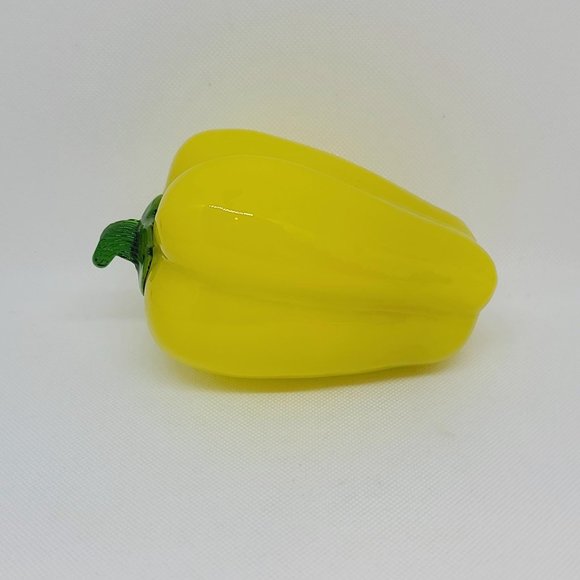 Art Glass Yellow Pepper - Picture 2 of 4